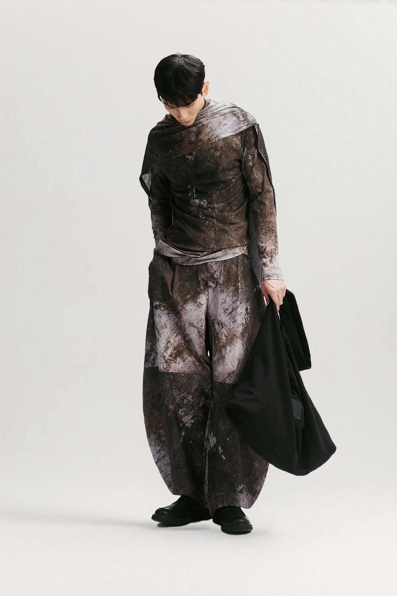 Pyxis Wide Leg Pants for men, from AIN, The Nam Concept