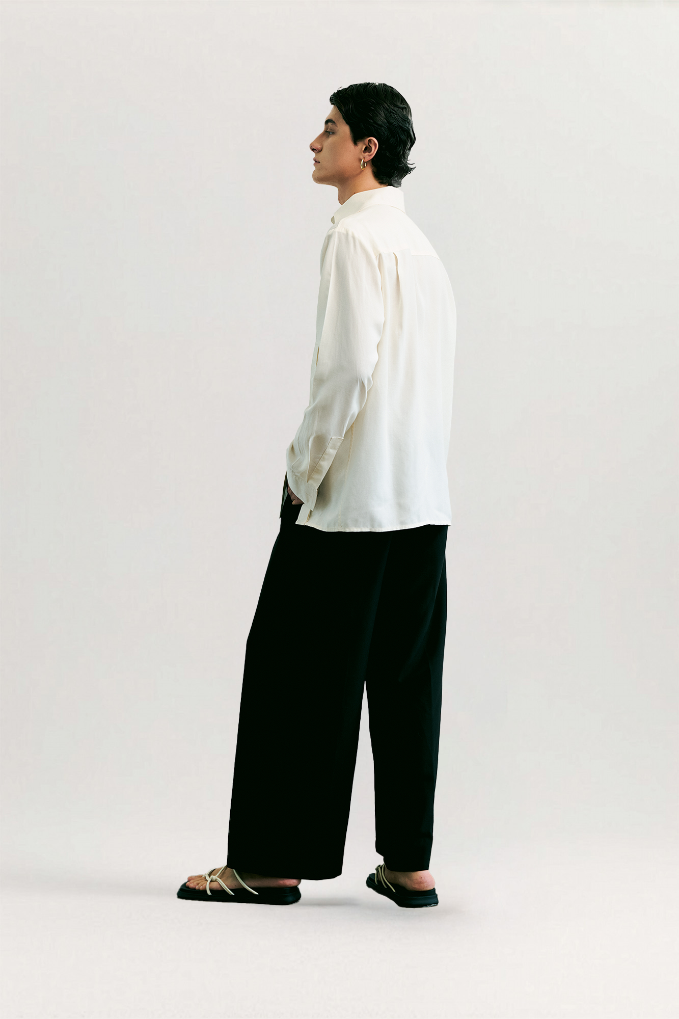 Andy Felt Oversized Shirt for man, from DE JUNIEL, The Nam Concept