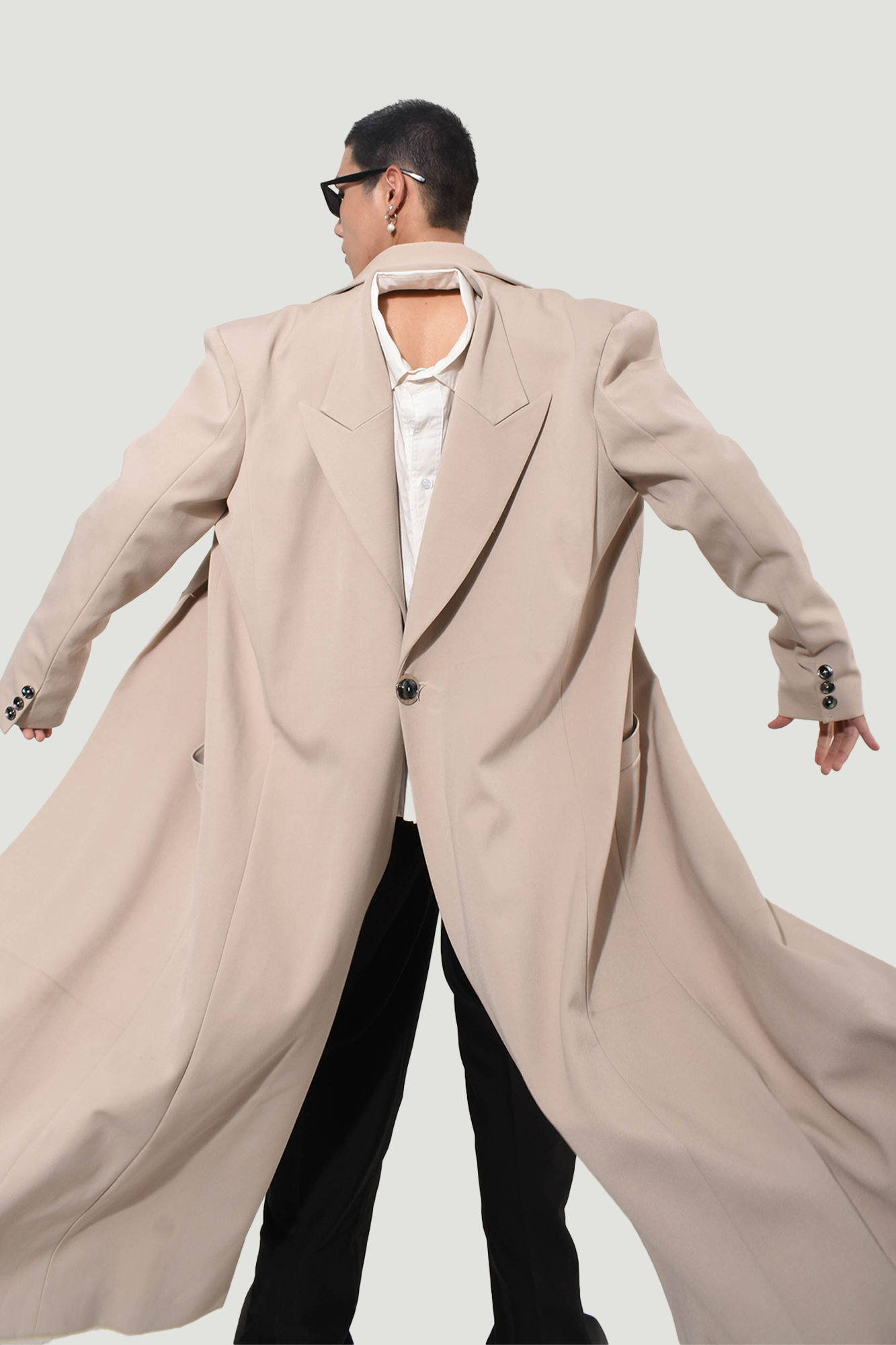 Aiden Long Structured Coat for man, from DE JUNIEL, The Nam Concept