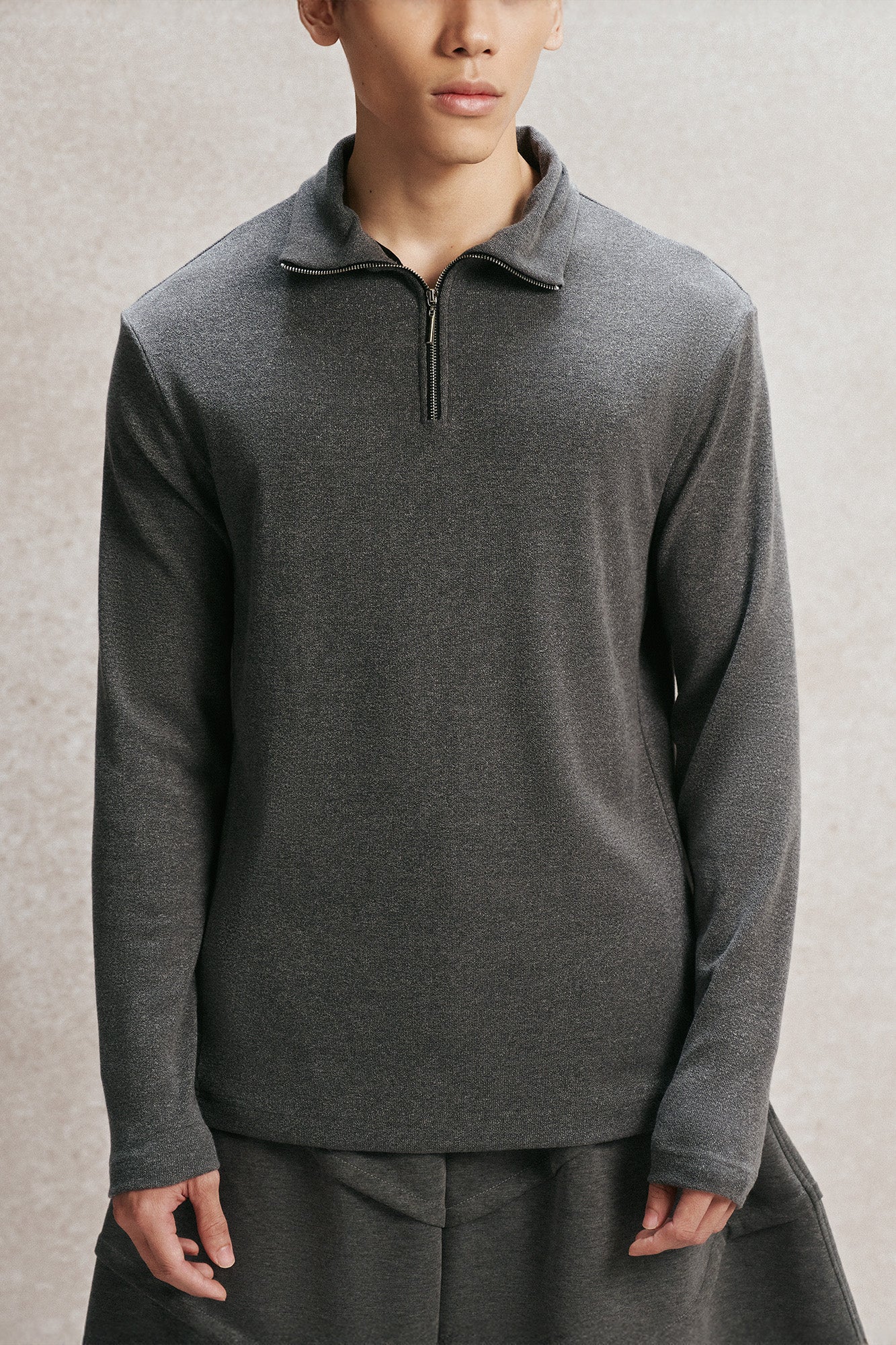 Grey Chum Long Pants for men, from AIN, The Nam Concept