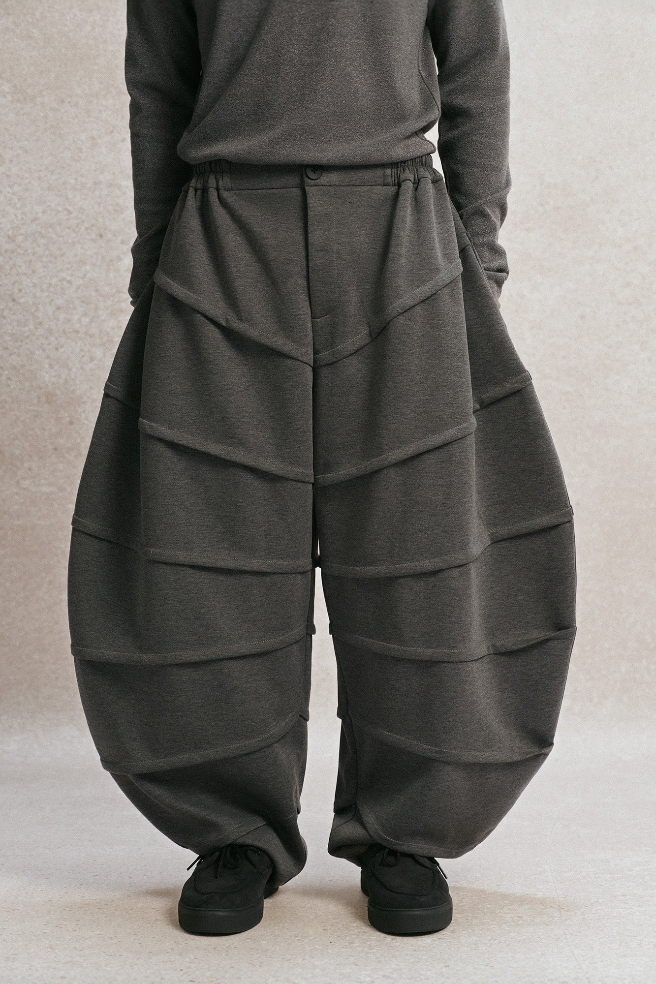Grey Chum Long Pants for men, from AIN, The Nam Concept