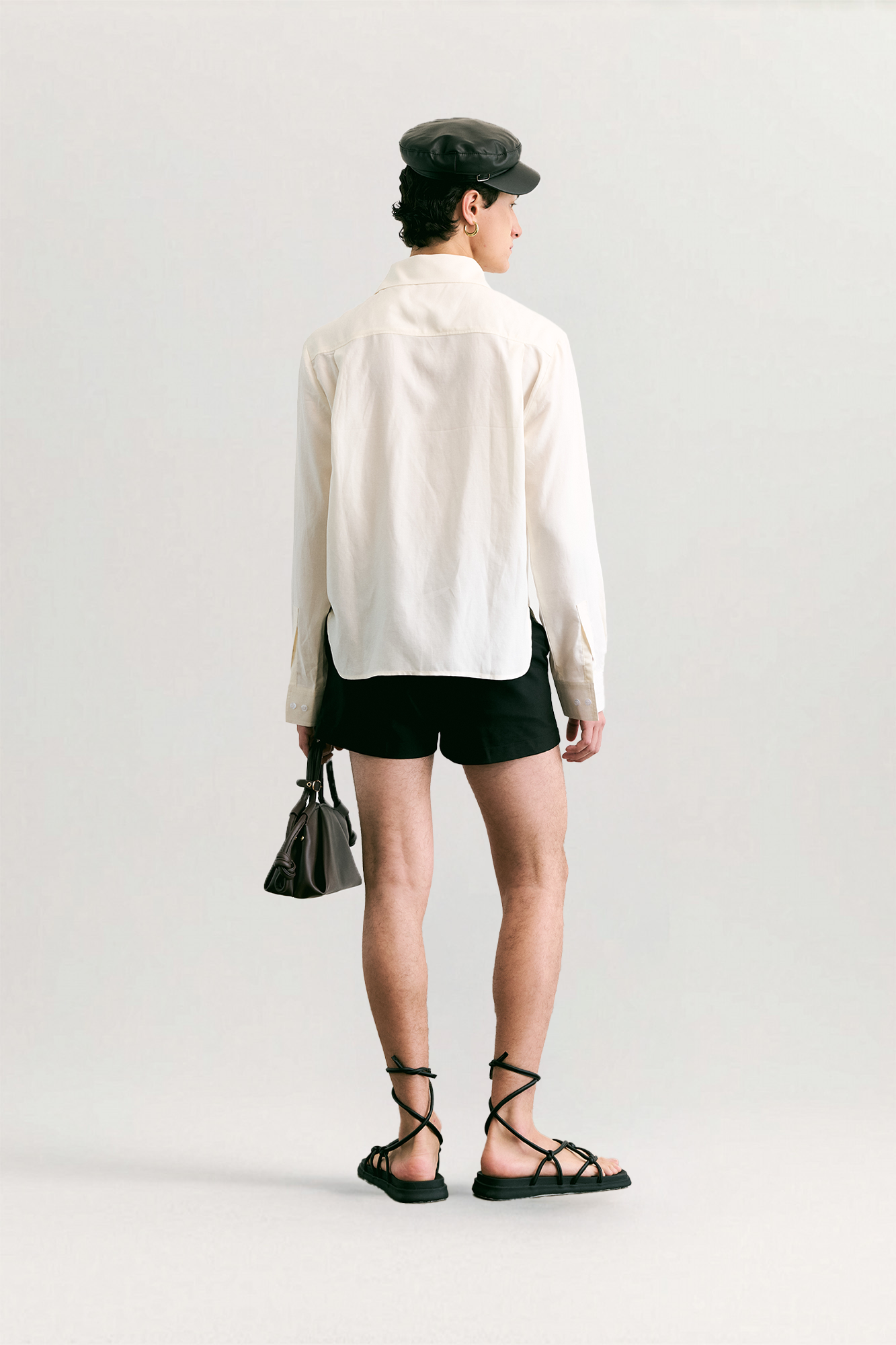 Tony Curved Hem Shirt for man, from DE JUNIEL, The Nam Concept