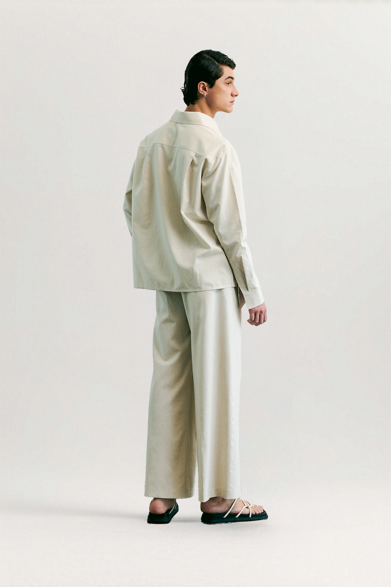 Andy Linen Panel Shirt for man, from DE JUNIEL, The Nam Concept