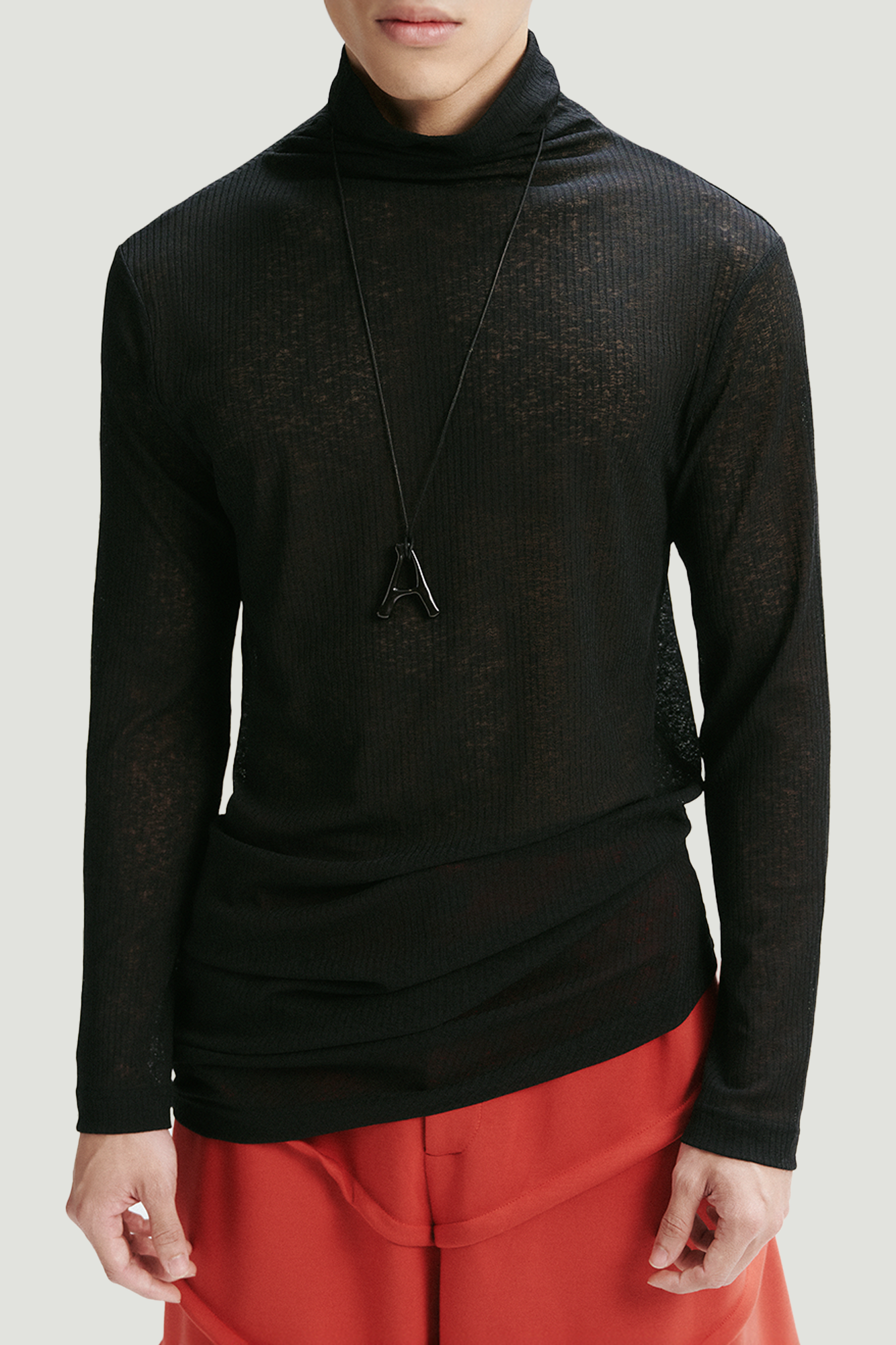 Black Baoy Turtle Top for men, from AIN, The Nam Concept 